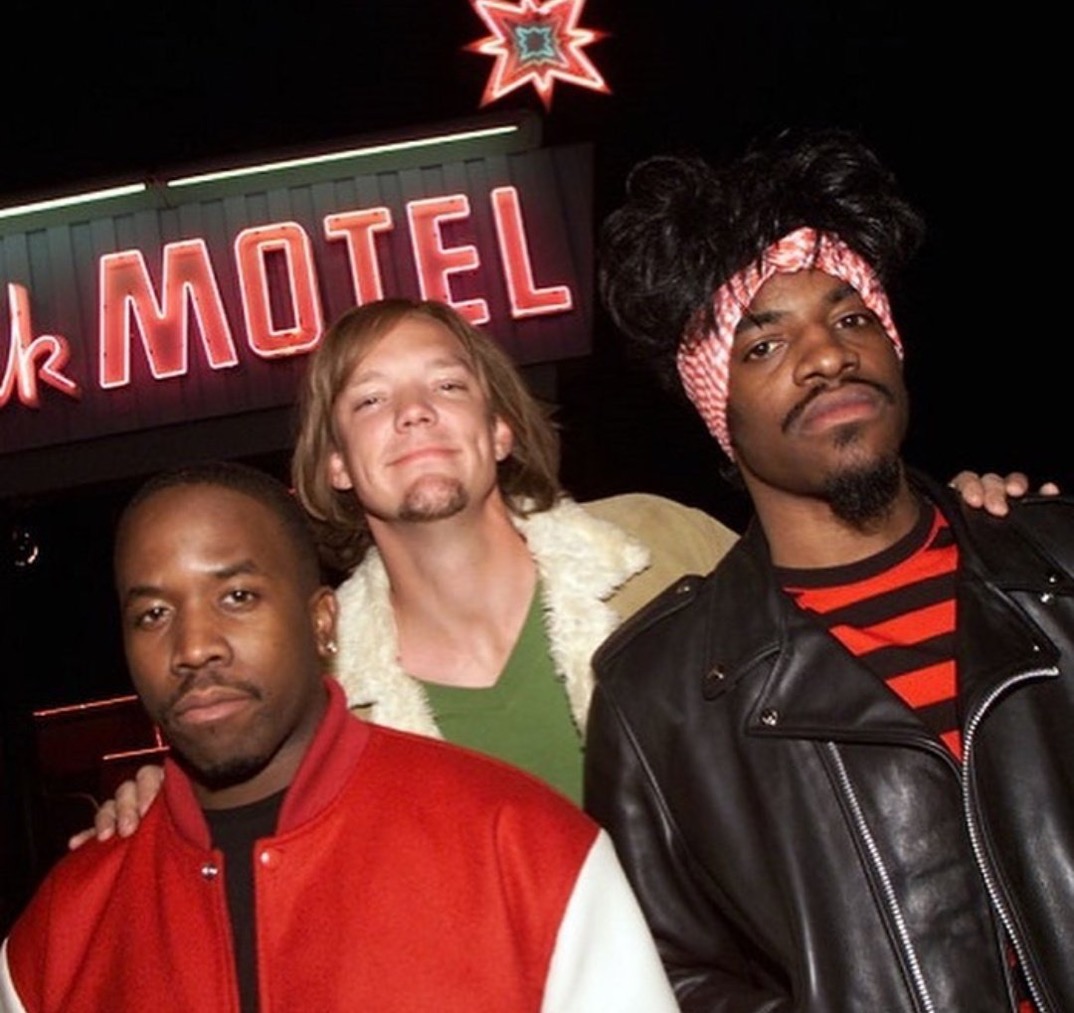 Outkast with Matthew Lillard on the Set for the Music Video for the song [Land Of A Million Drums], 2002